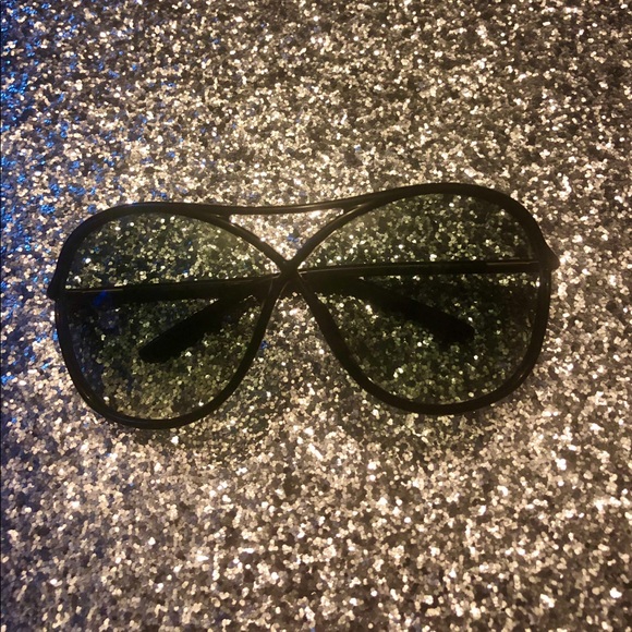 Tom Ford Accessories - Tom Ford Vicky sunglasses